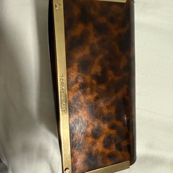 Aviator Sunglasses | Vintage Tory Burch Sunglasses - Picture 3 of 3